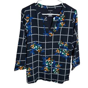 Van Heusen Blouse Women's Medium Blue V-Neck 3/4 Sleeve Printed Career Top